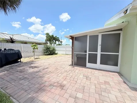 2212 Club House Road North Fort Myers FL 33917