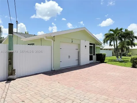 2212 Club House Road North Fort Myers FL 33917