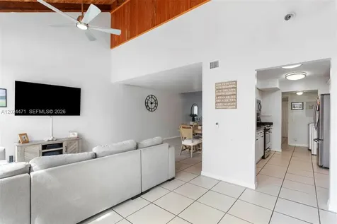 1461 NW 113th Avenue Pembroke Pines FL 33026