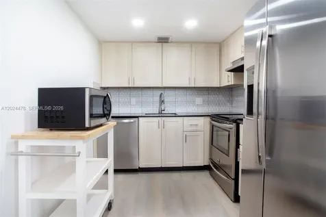 1301 SW 135th Terrace Pembroke Pines FL 33027