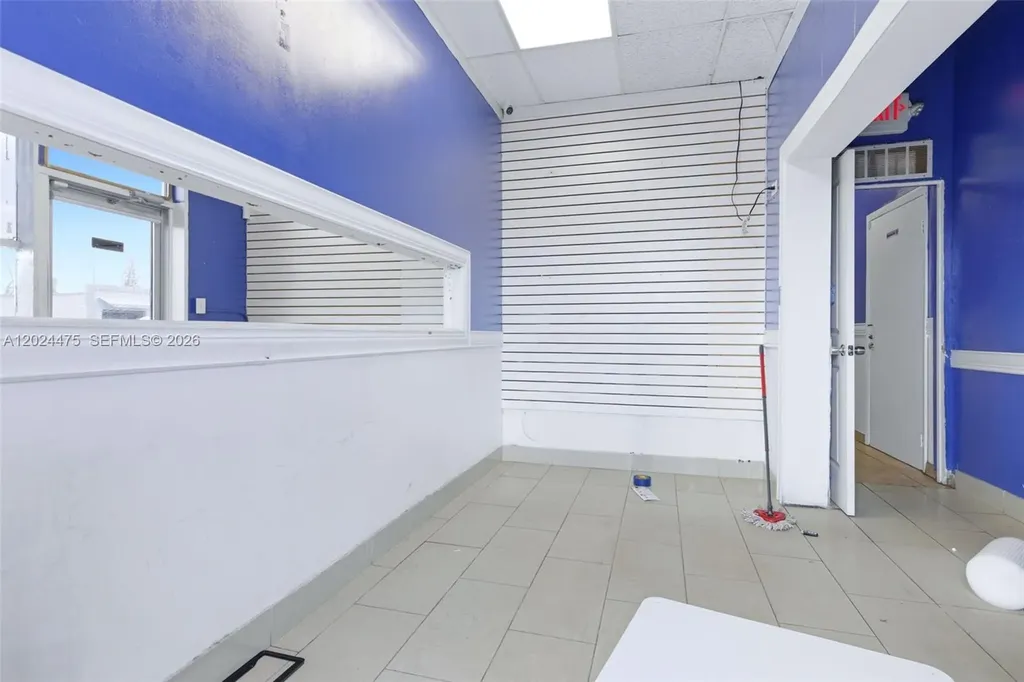 612 N Dixie Highway Hollywood FL 33020