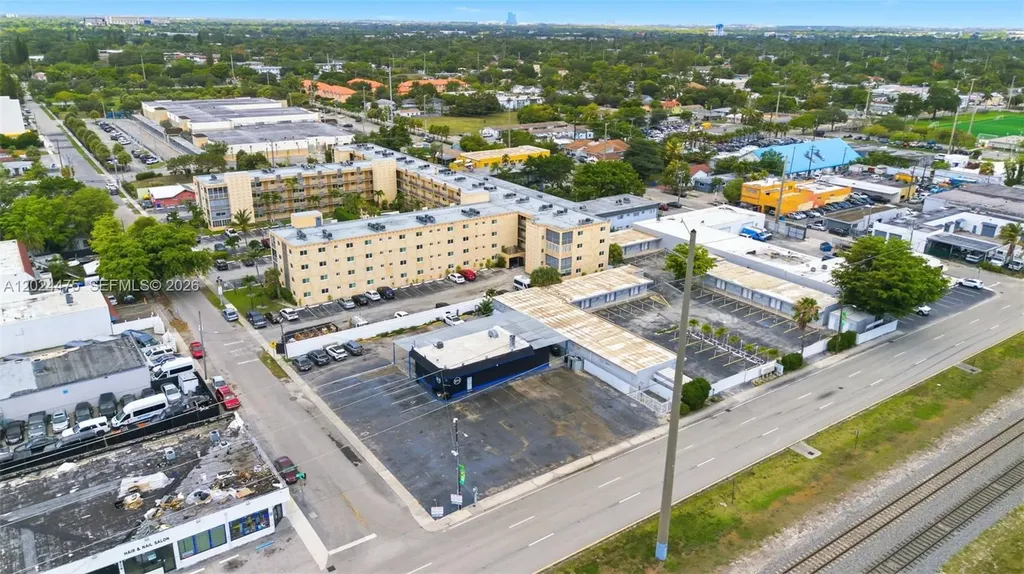 612 N Dixie Highway Hollywood FL 33020