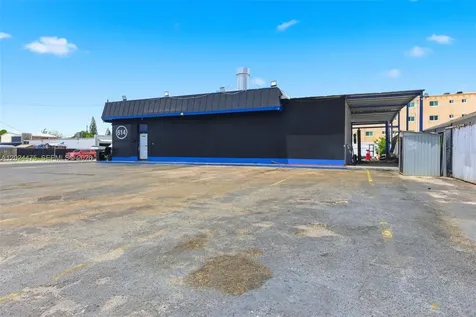 612 N Dixie Highway Hollywood FL 33020