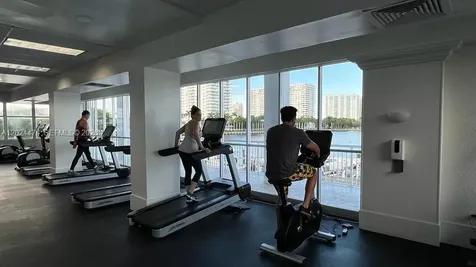 18061 Biscayne Boulevard Aventura FL 33160