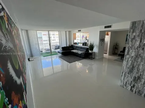 18061 Biscayne Boulevard Aventura FL 33160