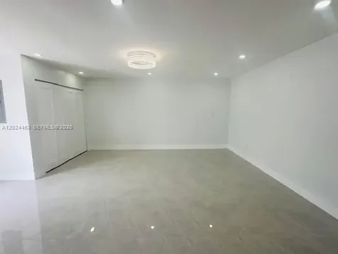 11870 SW 5th Miami FL 33184