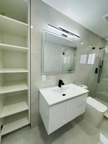 11870 SW 5th Miami FL 33184