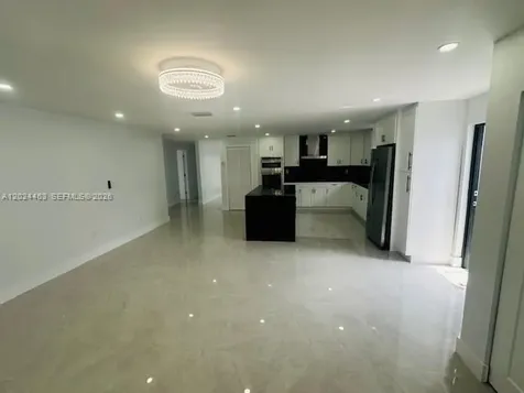 11870 SW 5th Miami FL 33184