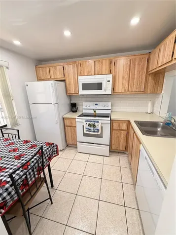 2793 NW 104th Avenue Sunrise FL 33322