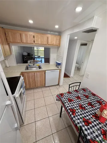 2793 NW 104th Avenue Sunrise FL 33322