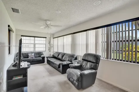 2266 Seagrape Circle Coconut Creek FL 33066