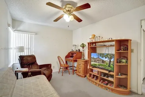 2266 Seagrape Circle Coconut Creek FL 33066
