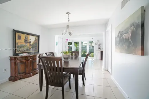 1380 71st Street Miami Beach FL 33141