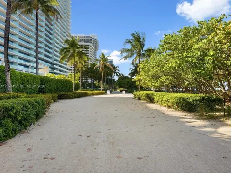 10185 Collins Avenue Bal Harbour FL 33154