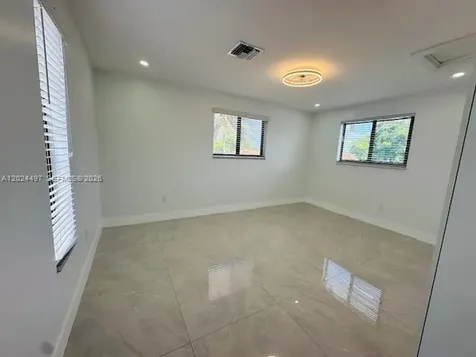 11870 SW 5th Street Miami FL 33184