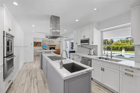 6875 N Cartee Road Palmetto Bay FL 33158