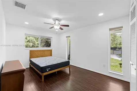 6875 N Cartee Road Palmetto Bay FL 33158