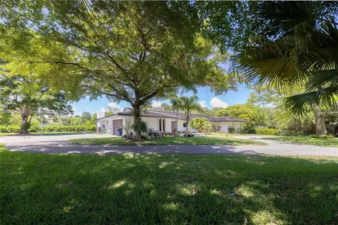 6875 N Cartee Road Palmetto Bay FL 33158