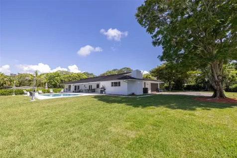 6875 N Cartee Road Palmetto Bay FL 33158