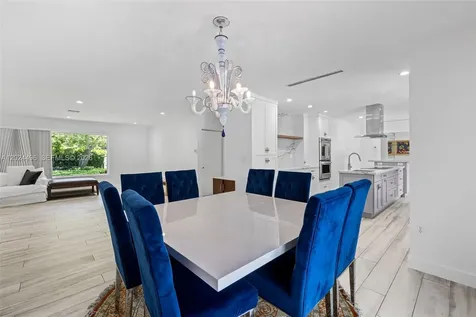 6875 N Cartee Road Palmetto Bay FL 33158