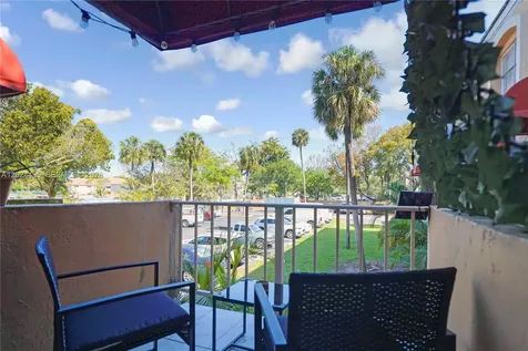 18101 NW 68th Avenue Hialeah FL 33015