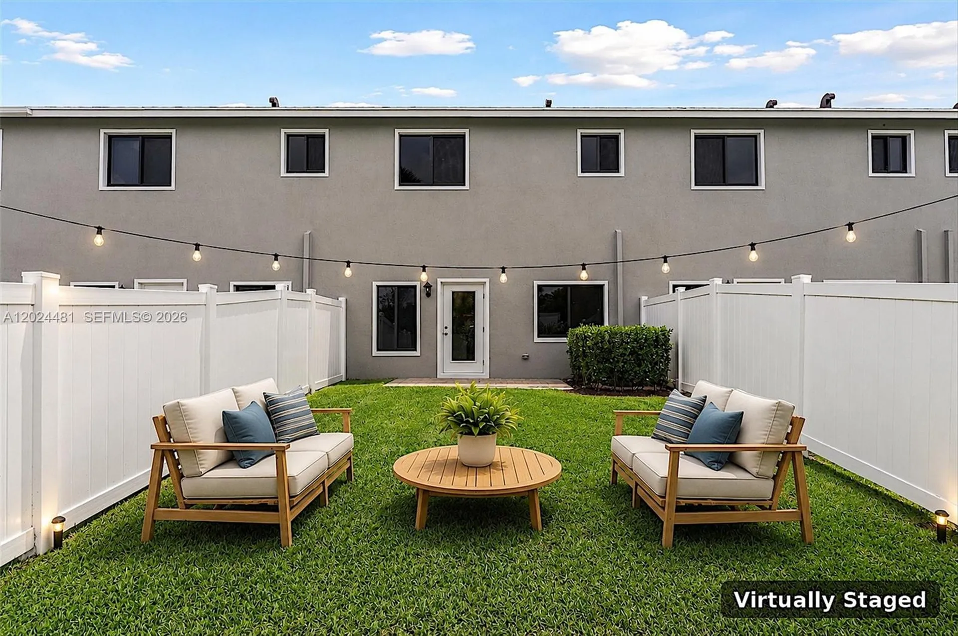 4825 Dillion Street Lake Worth FL 33463
