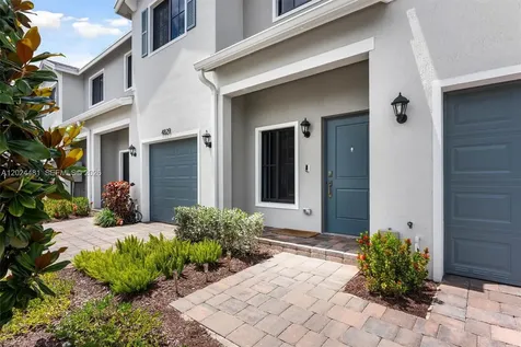 4825 Dillion Street Lake Worth FL 33463