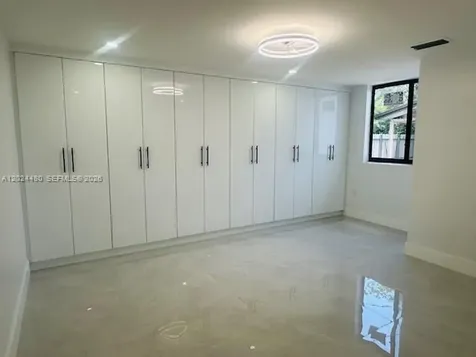 11870 SW 5th Street Miami FL 33184