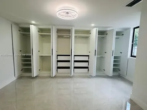 11870 SW 5th Street Miami FL 33184