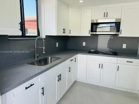 11870 SW 5th Street Miami FL 33184