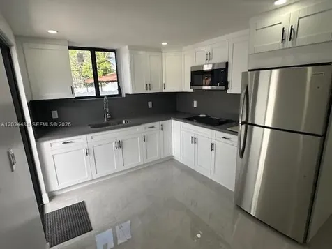 11870 SW 5th Street Miami FL 33184