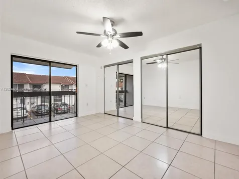 5437 W 21st Avenue Hialeah FL 33016