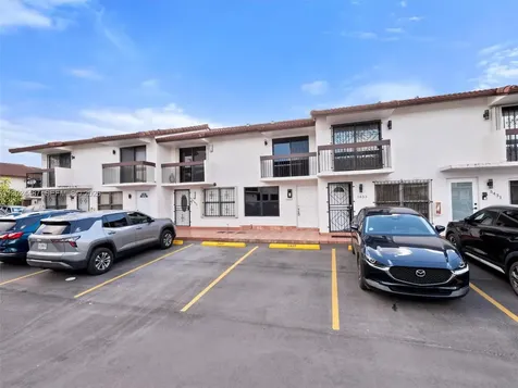 5437 W 21st Avenue Hialeah FL 33016
