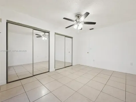 5437 W 21st Avenue Hialeah FL 33016