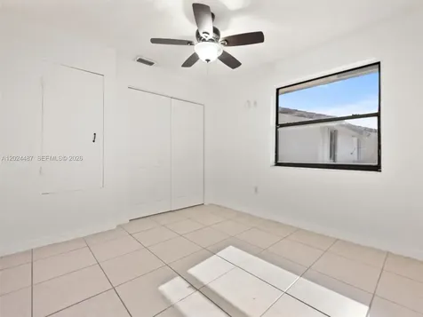 5437 W 21st Avenue Hialeah FL 33016