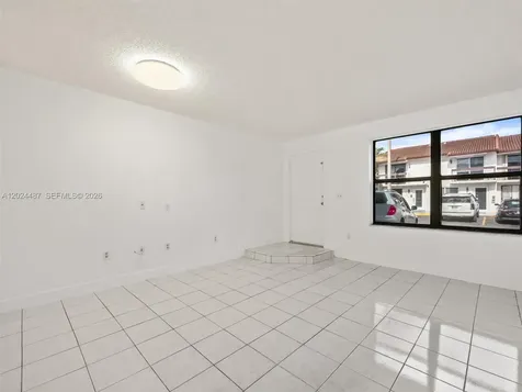 5437 W 21st Avenue Hialeah FL 33016