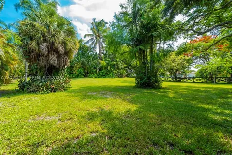 14501 SW 18th Court Davie FL 33325