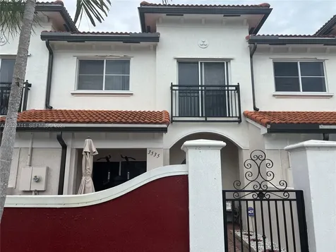 3535 NW 29th Court Lauderdale Lakes FL 33311