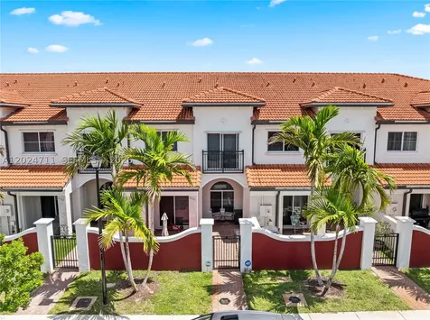 3535 NW 29th Court Lauderdale Lakes FL 33311