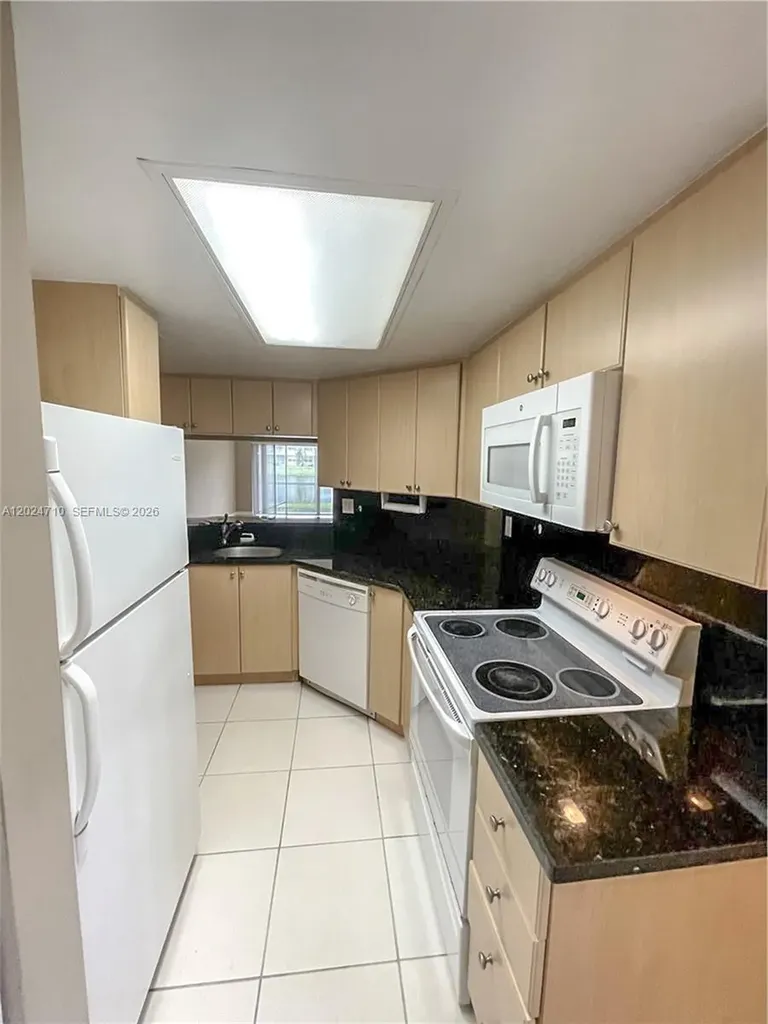 2829 N Course Drive Pompano Beach FL 33069