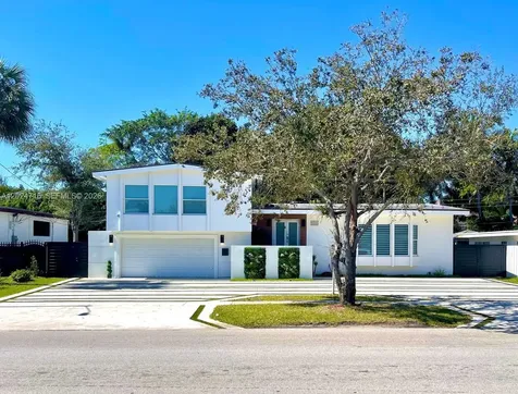 19960 Highland Lakes Boulevard Miami FL 33179