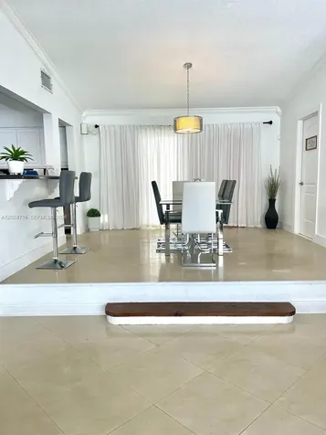 19960 Highland Lakes Boulevard Miami FL 33179