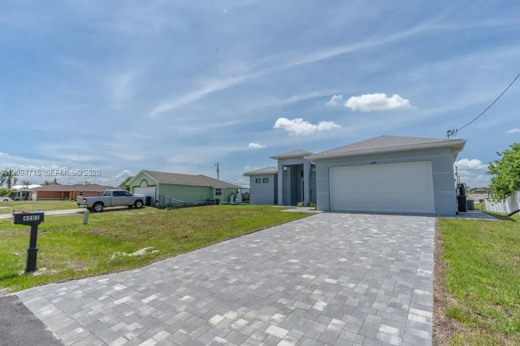 4203 11th Street W Other City - In The State Of Florida FL 33971