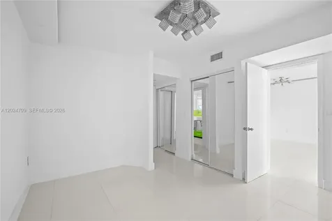 18601 NE 14th Avenue Miami FL 33179
