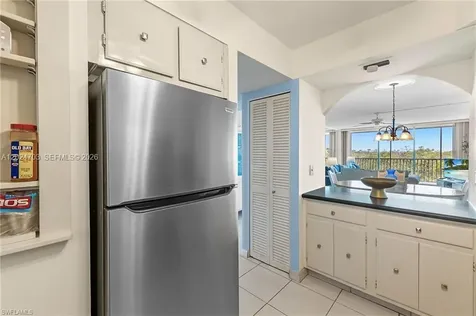 5 Bluebill Naples FL 34108
