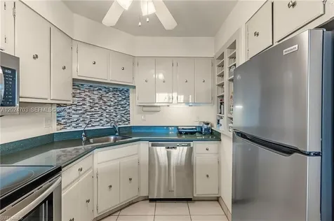 5 Bluebill Naples FL 34108