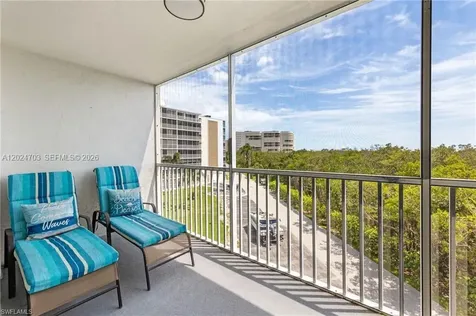 5 Bluebill Naples FL 34108