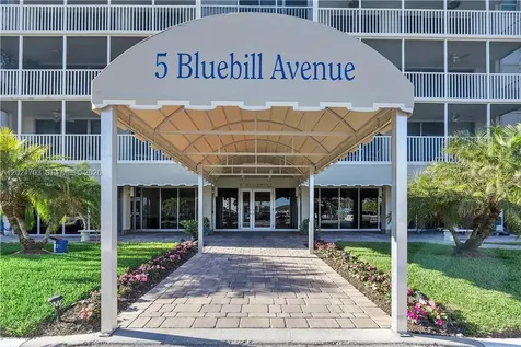 5 Bluebill Naples FL 34108