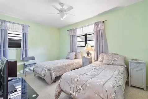 2321 Gulfstream Drive Miramar FL 33023