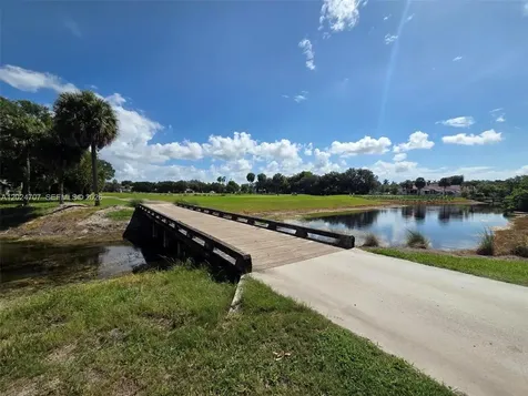 3686 NW 83rd Lane Sunrise FL 33351